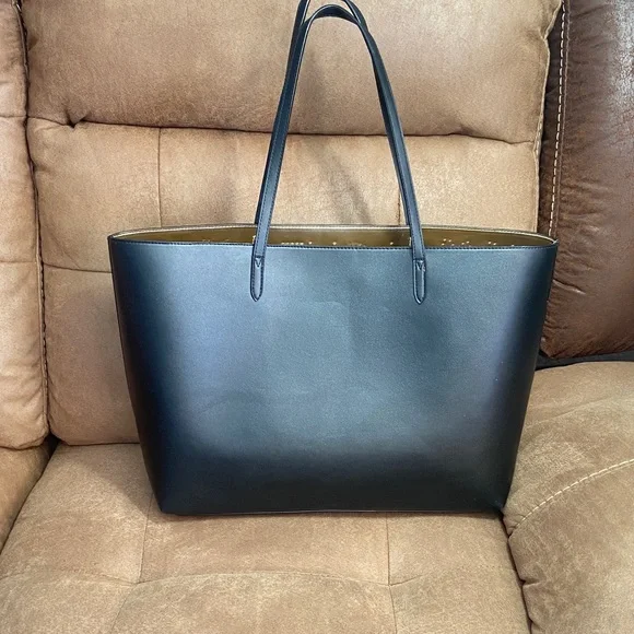 Victoria's Secret Embossed Black Tote - Picture 4 of 15